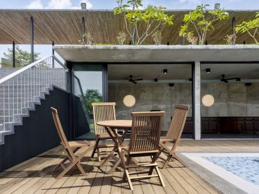 SET-108 BISTRO TABLE SET